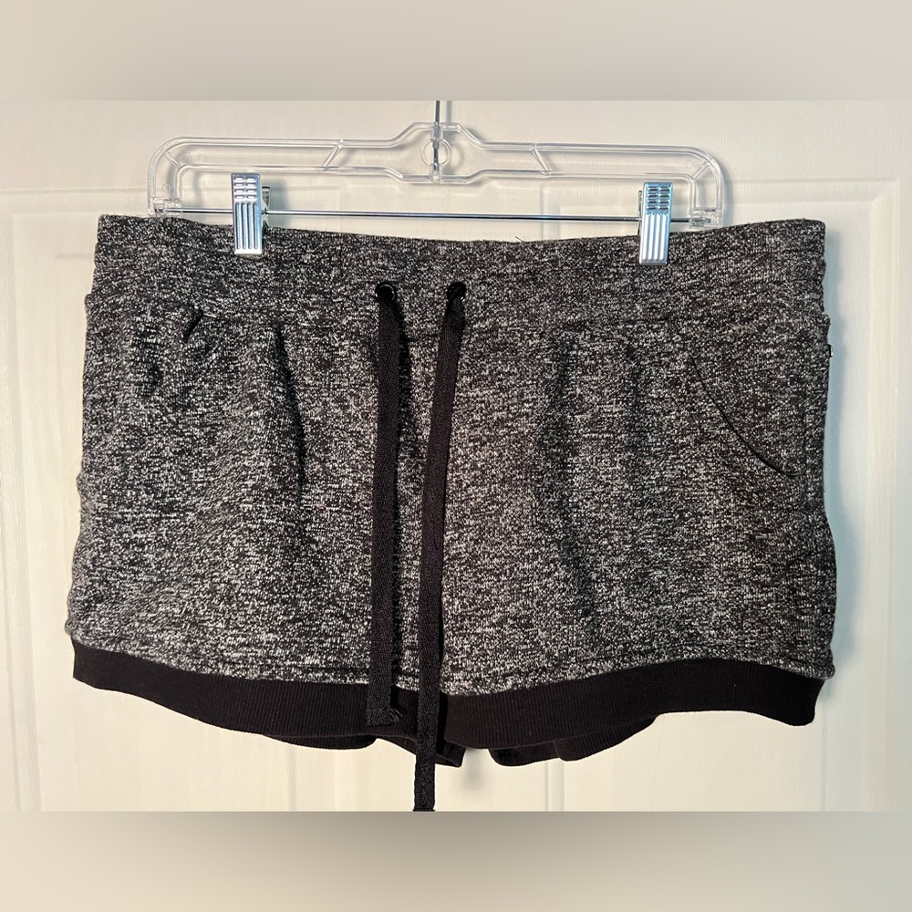 Fabletics Shorts With Pockets